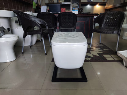 Wallhanging Commode X101 Rimless - Brite Ceramics